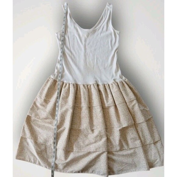 Vintage Pepper Tree Ruffle Stacked Skater Dress White/Beige Floral Size 7 - Picture 5 of 6